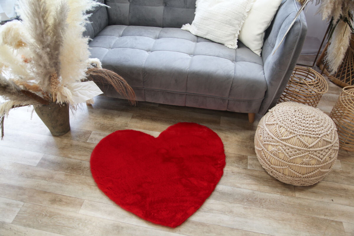 koberec ve tvaru srdce