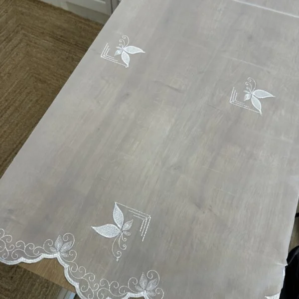 Metrážová záclona Lada 1