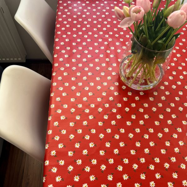 PVC ubrus Červené retro